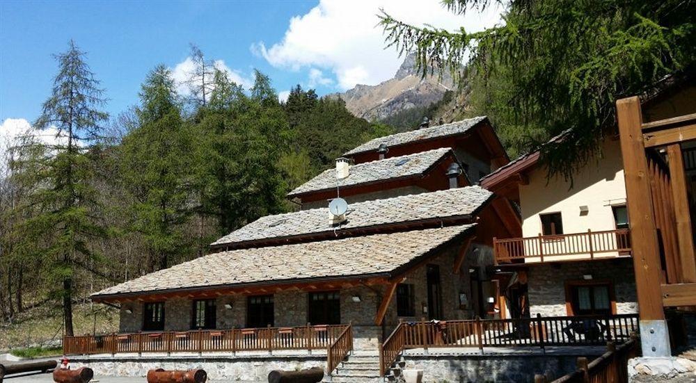La Ciamusira Affittacamere Brusson Esterno foto